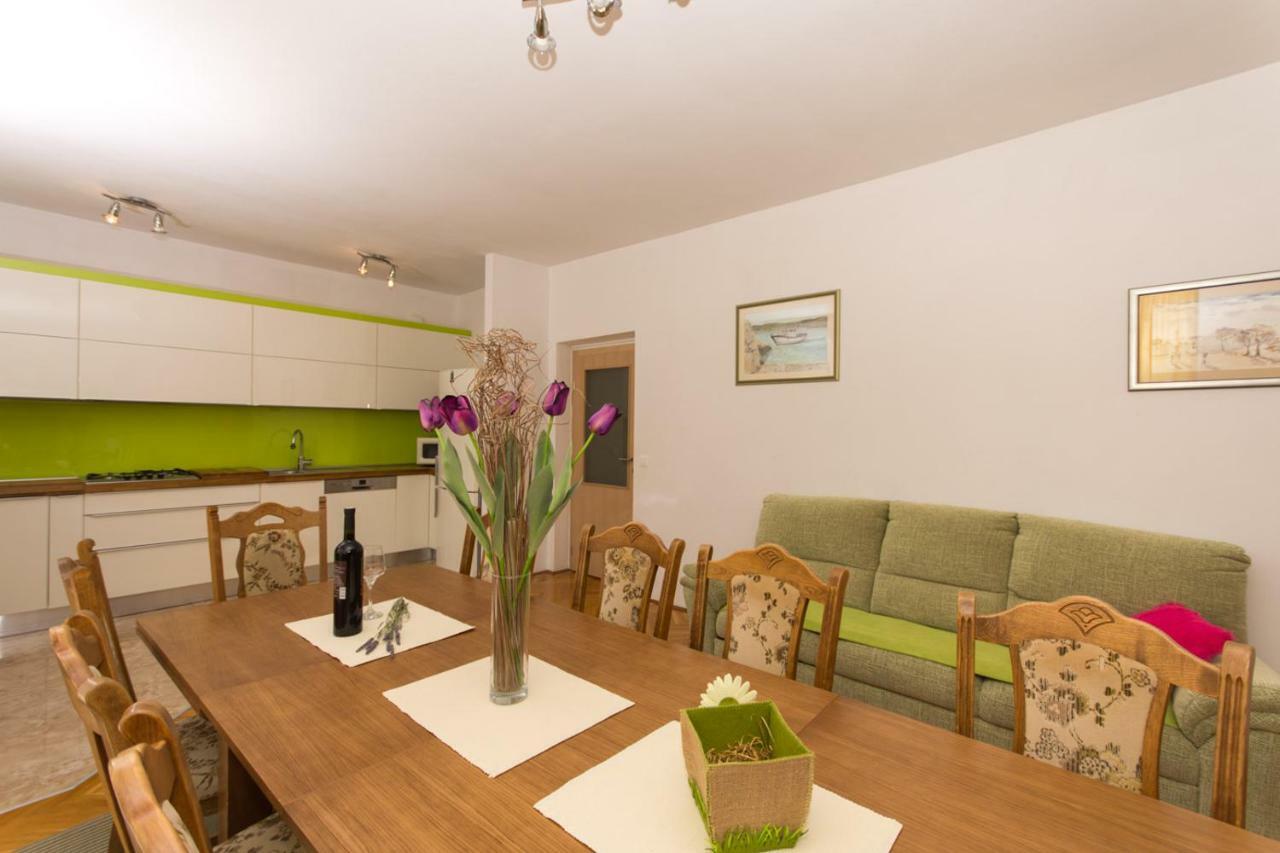 Apartman Domic Слатине Екстериор снимка